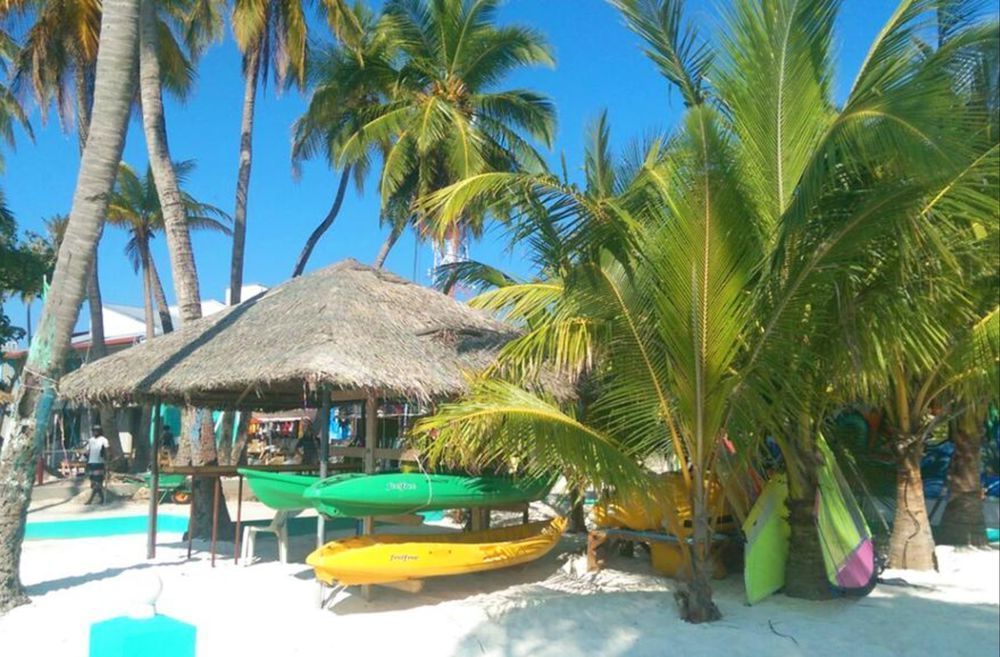 Alaka At Maafushi Hotel ภายนอก รูปภาพ